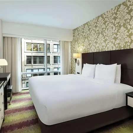 Western Premier Herald Square 3*