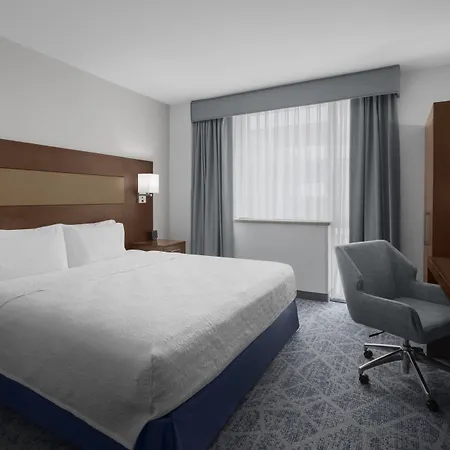 Hampton Manhattan Grand New York
