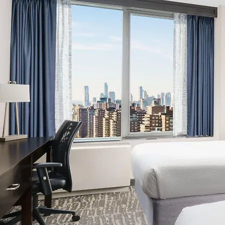 Fairfield & By Marriott Midtown Manhattan/penn Station Hotel 4*