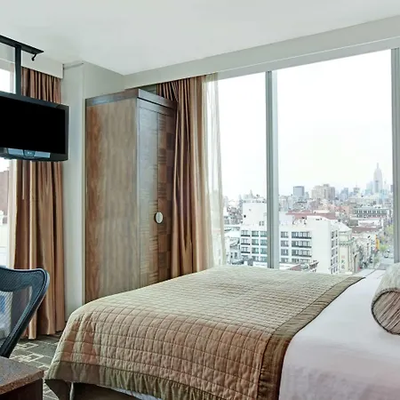 Wyndham Garden Chinatown 4*