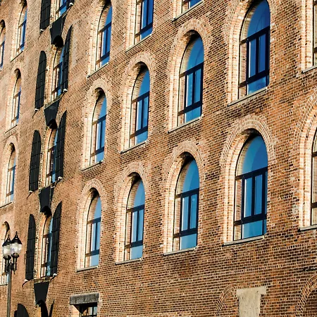 The Red Hook