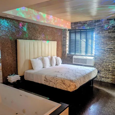 Surfside Three Motel 2*
