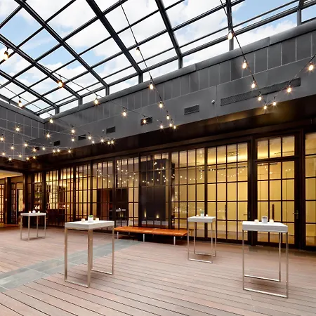 Andaz 5th Avenue, By Hyatt Hotel