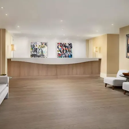 Nomo Soho 4*