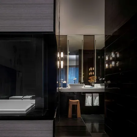 Hyatt Centric Street New York