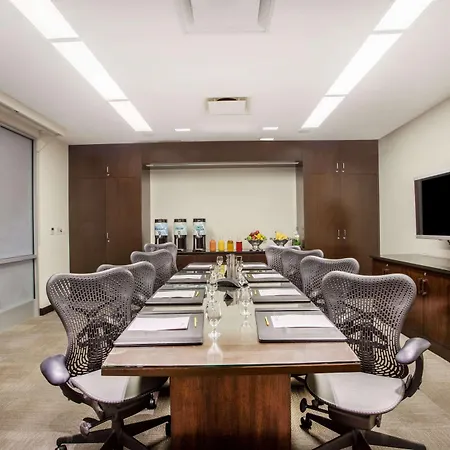 Hotel Hilton Garden West 35th Street 3*