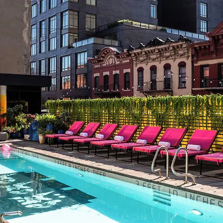 Sixty Les Hotel 4*