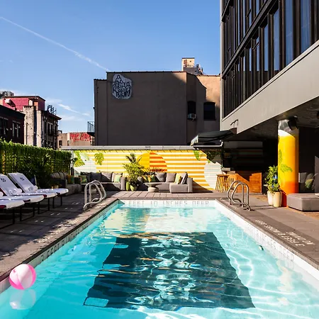 Hotel Sixty Les 4*