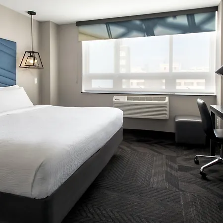 Four Points By Sheraton Manhattan Soho Village