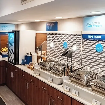 Express Maspeth By Ihg 2* New York