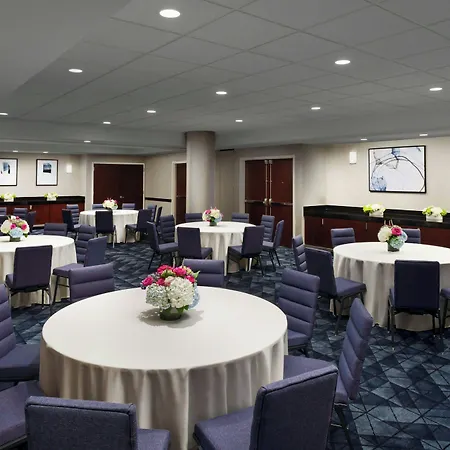 Hotel Courtyard By Marriott Manhattan Upper East Side New York