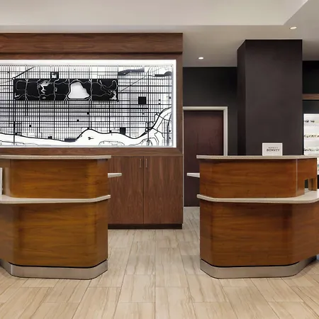 Courtyard By Marriott Manhattan Upper East Side Hotel