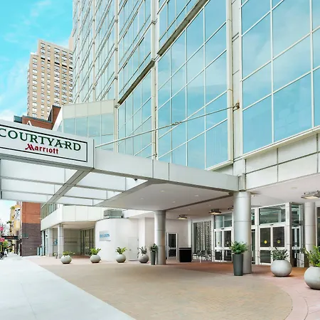 Courtyard By Marriott Manhattan Upper East Side 3*