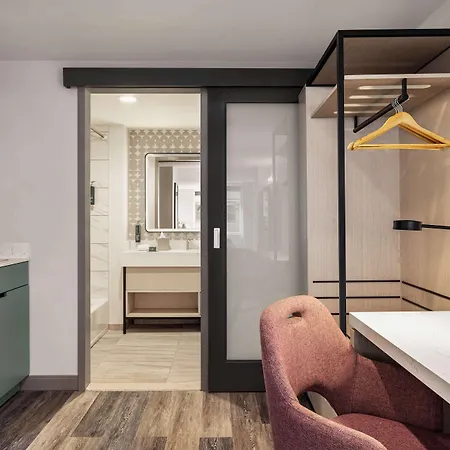Doubletree By Hilton Midtown Fifth Ave Hotel New York