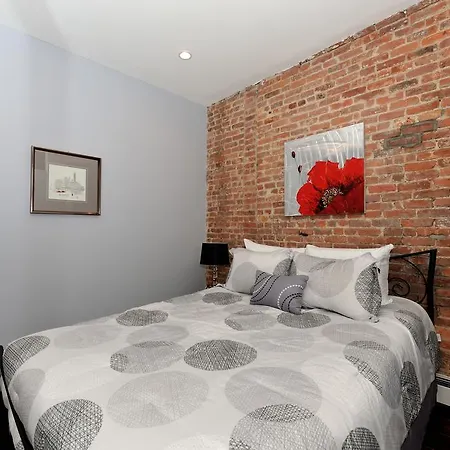 Apartment Three-bedroom West 25th Street *