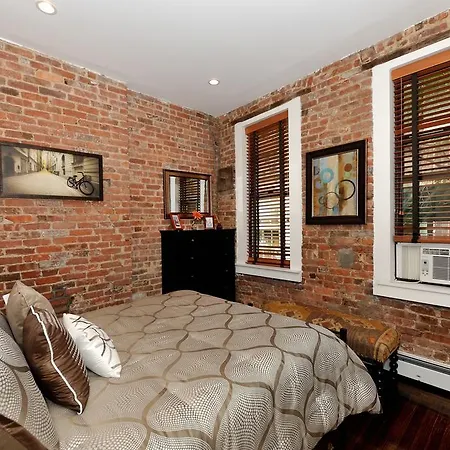 Apartment Three-bedroom West 25th Street