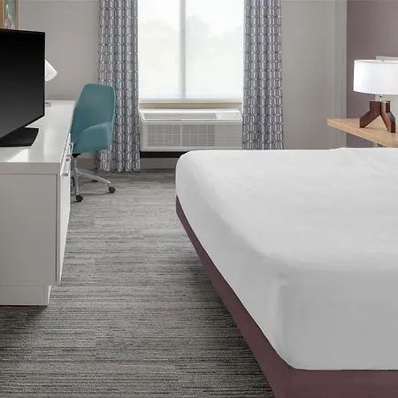 Hotel Hilton Garden Queens Jfk 3*