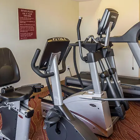 Comfort & Laguardia Airport 4*