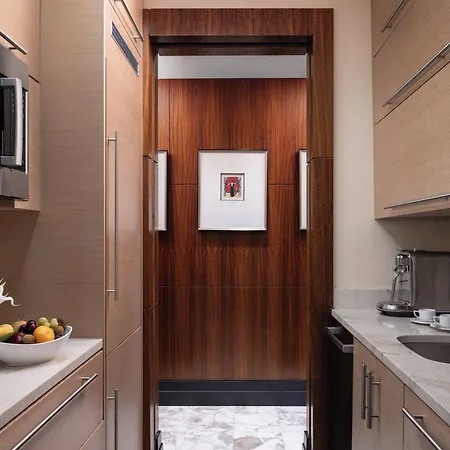 Mandarin Oriental,