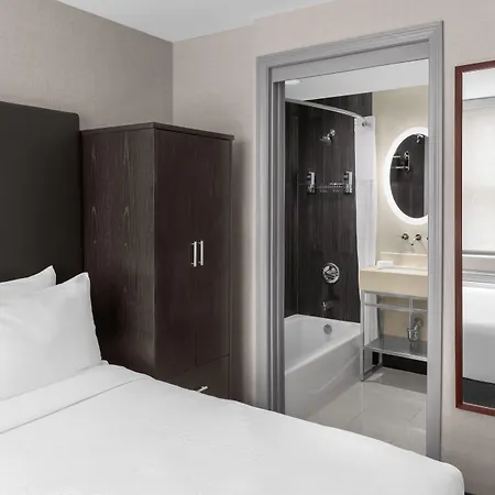 Solita Soho 3*