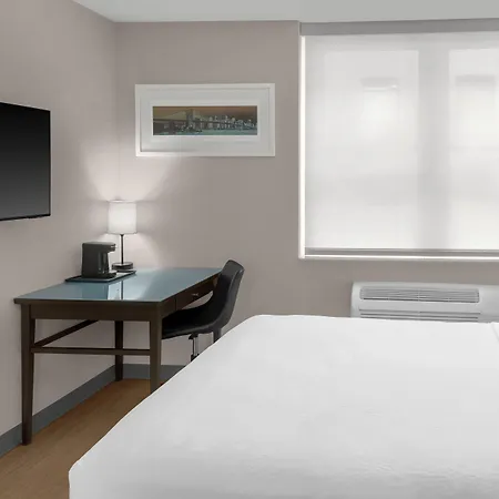 Solita Soho 3*