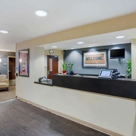 Extended America - - Laguardia Airport Hotel New York