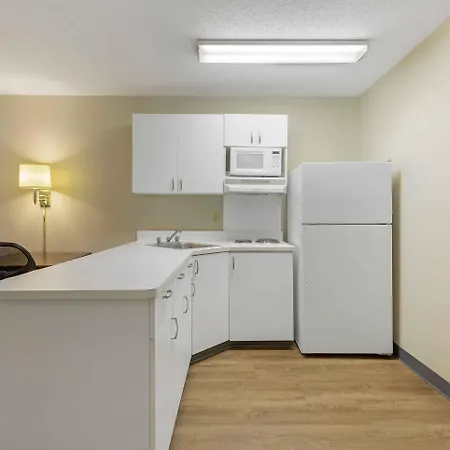 Hotel Extended America - - Laguardia Airport New York