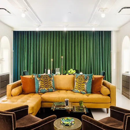 Hotel Roxy 4*
