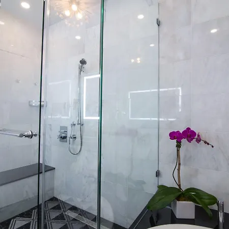 Belleclaire Park, A Small Luxury Hotel New York
