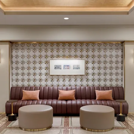 Martinique On Broadway, Curio Collection By Hilton New York