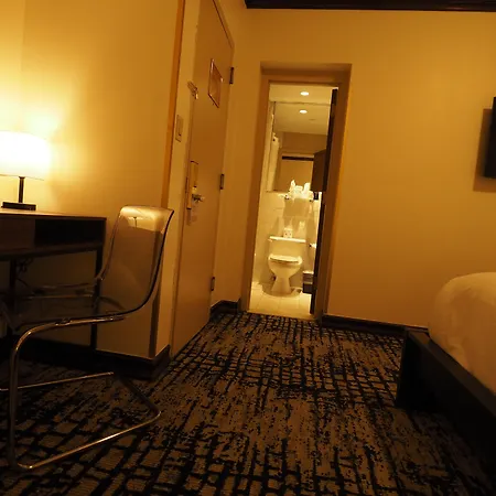 Hotel Night Broadway