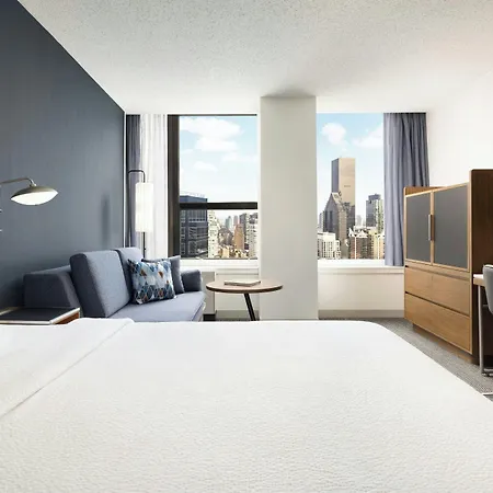 Courtyard Manhattan/midtown East Hotel 4*