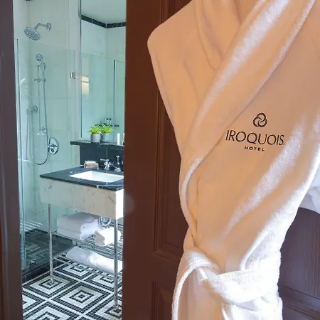 The Iroquois Times Square, A Small Luxury Hotel 5*