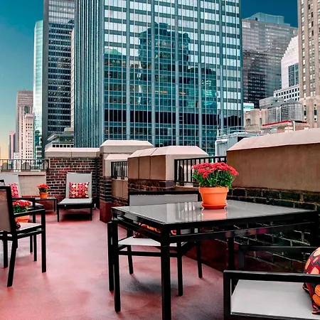The Lexington Hotel, Autograph Collection 4*