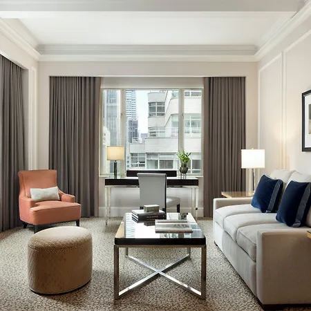 Omni Berkshire Place New York
