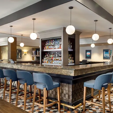 Doubletree By Hilton New York-laguardia Hotel New York