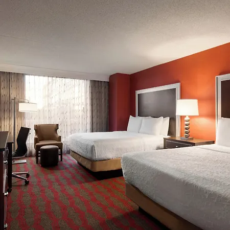 Doubletree By Hilton New York-laguardia Hotel New York