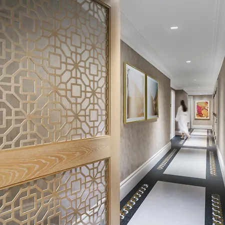 Hotel Lotte Palace