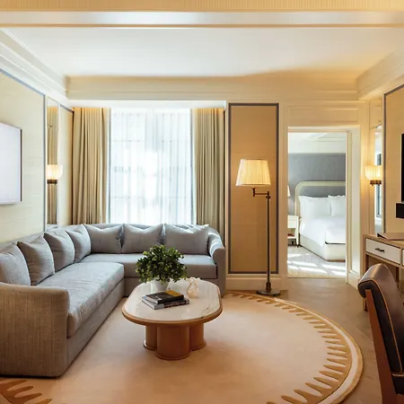 Hotel The Surrey, A Corinthia 5*