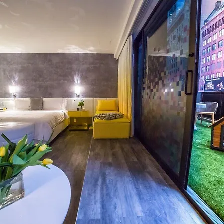 Renaissance Times Square By Marriott Hotel 4*