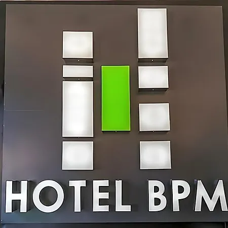 Bpm Brooklyn Hotel 2*