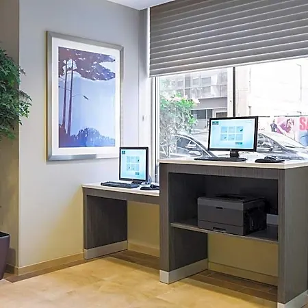 Hotel Candlewood Nyc -times Square By Ihg New York