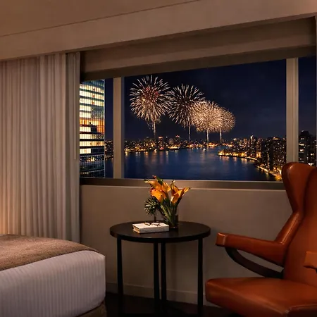 Hotel Millennium Hilton One Un Plaza