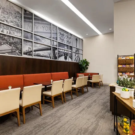 Hilton Garden West 35th Street 3* New York