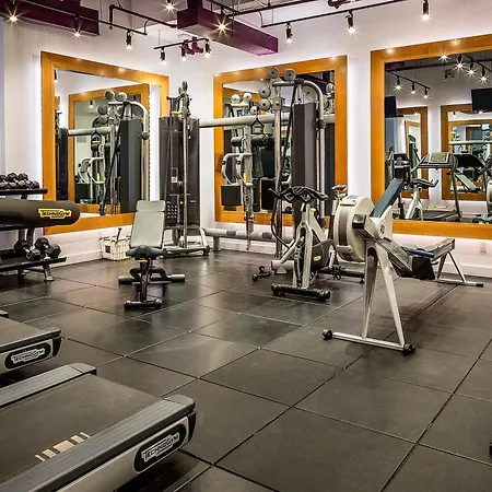 Yotel Times Square Hotel 4*