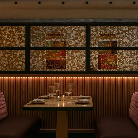 Moxy Brooklyn Williamsburg