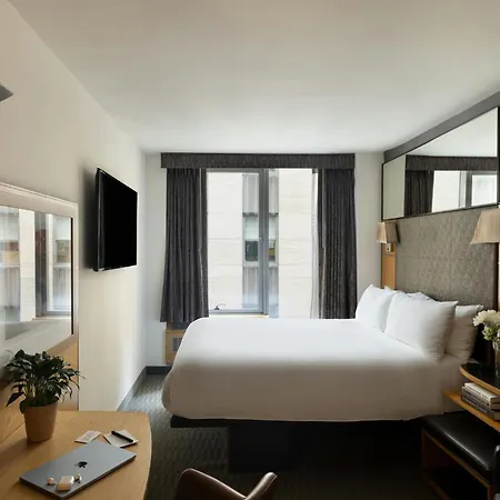 The Jewel Hotel, 4*