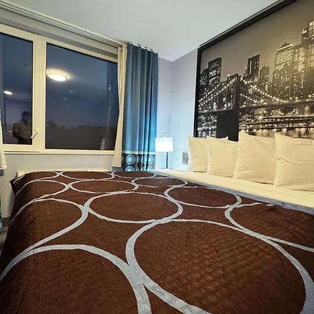 Super 8 By Wyndham Brooklyn Fulton Street Broadway Junction 2*