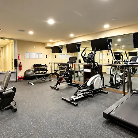 Ramada By Wyndham Flushing Queens Hotel 3*