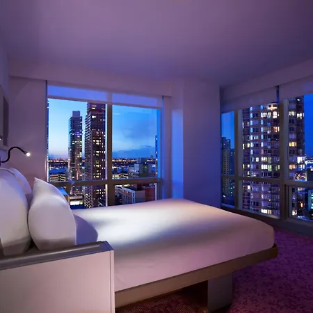 Yotel Times Square 4*